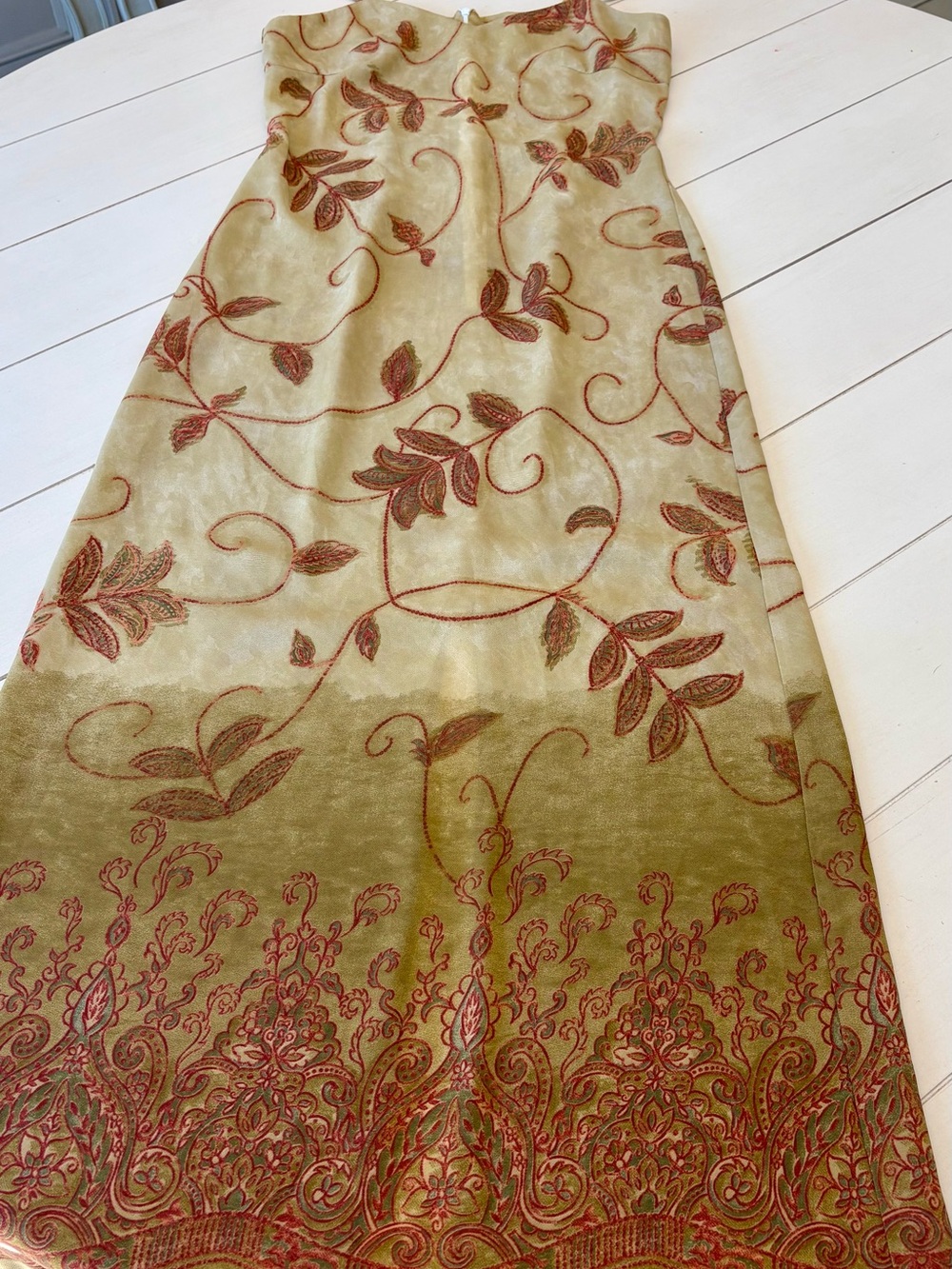 Gorgeous LX Vintage Green & Yellow dress back slit and spaghetti straps